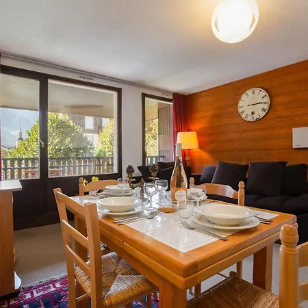 Lachenal 209a Lift 3-min Walk - Happy Chamonix